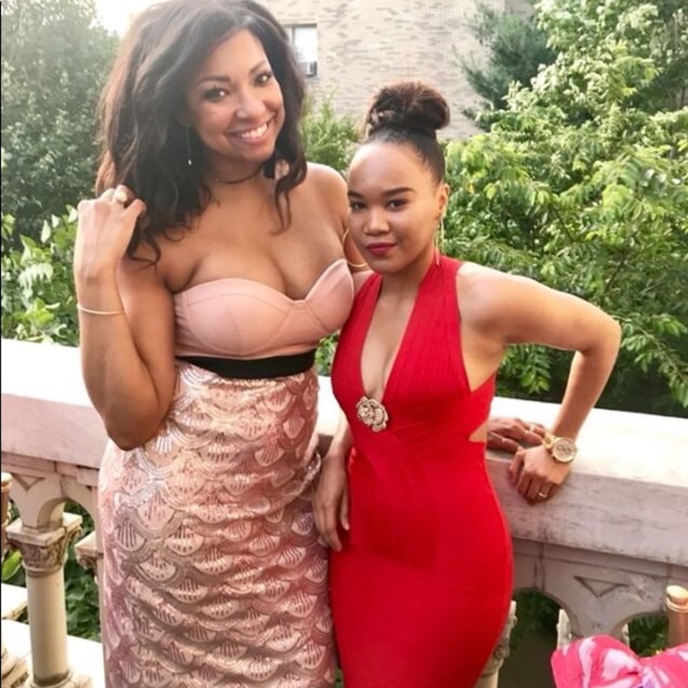Red bodycon dress